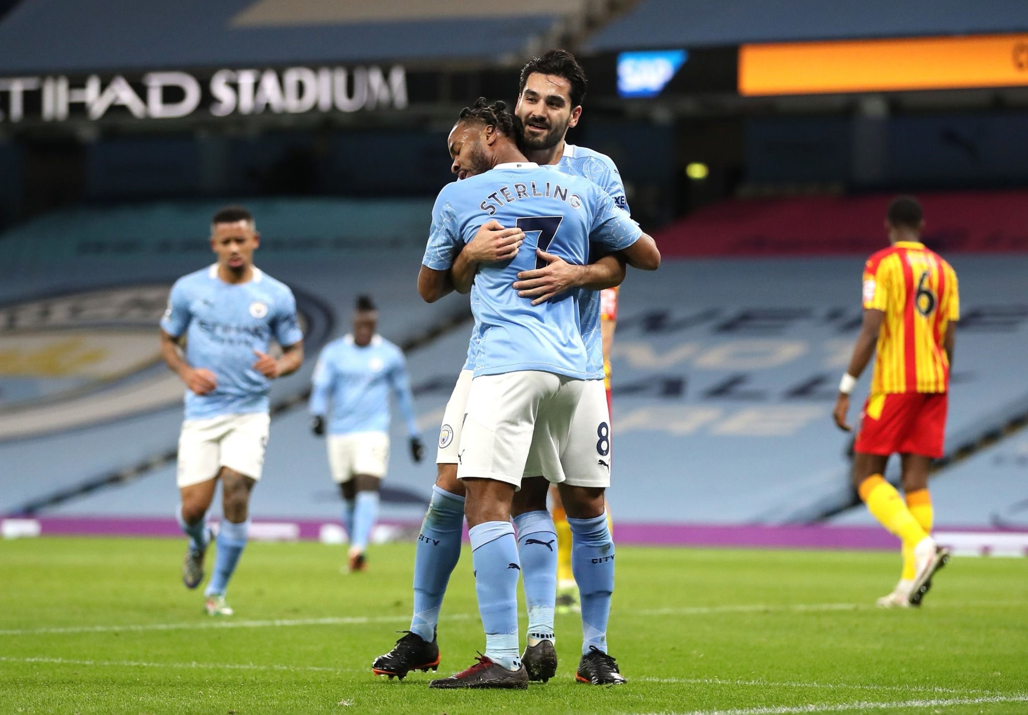 人员轮换和 人员轮换和