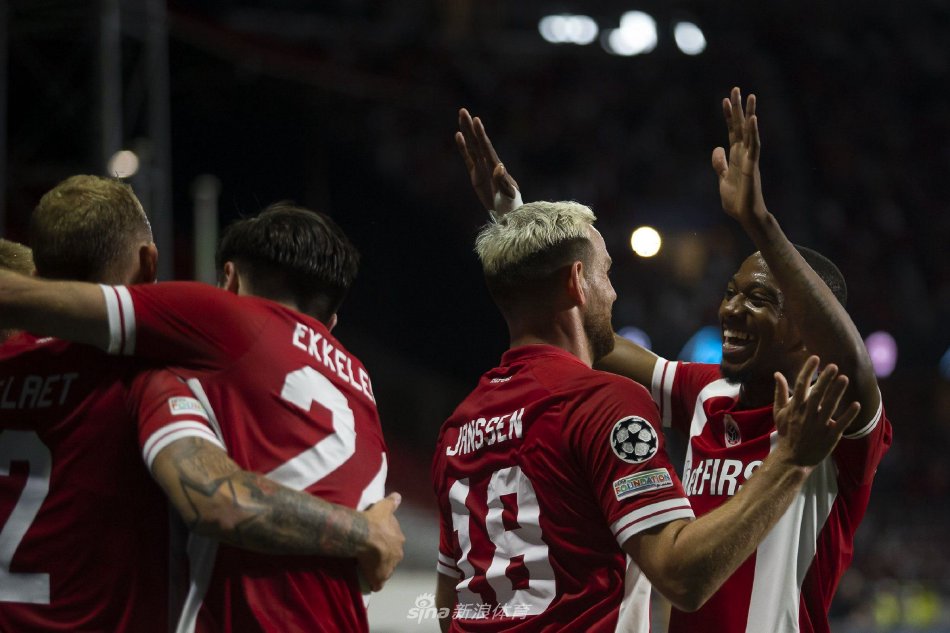 年法国队在 年法国队在