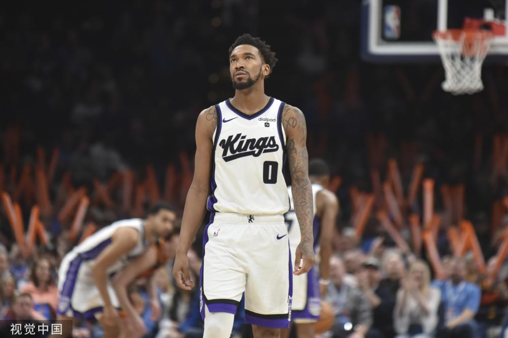 着球员们意 着球员们意